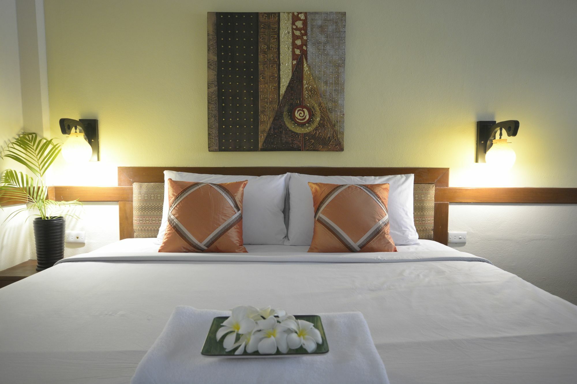 Irest Ao Nang Seafront Hostel Exterior photo